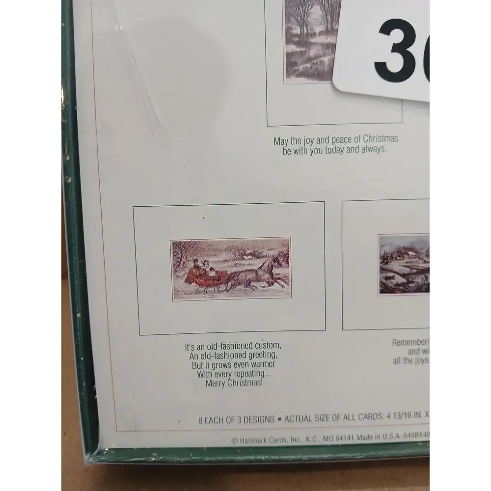 Vintage Hallmark Christmas Cards Box Set 24 Cards Made in USA Gift holidays #366